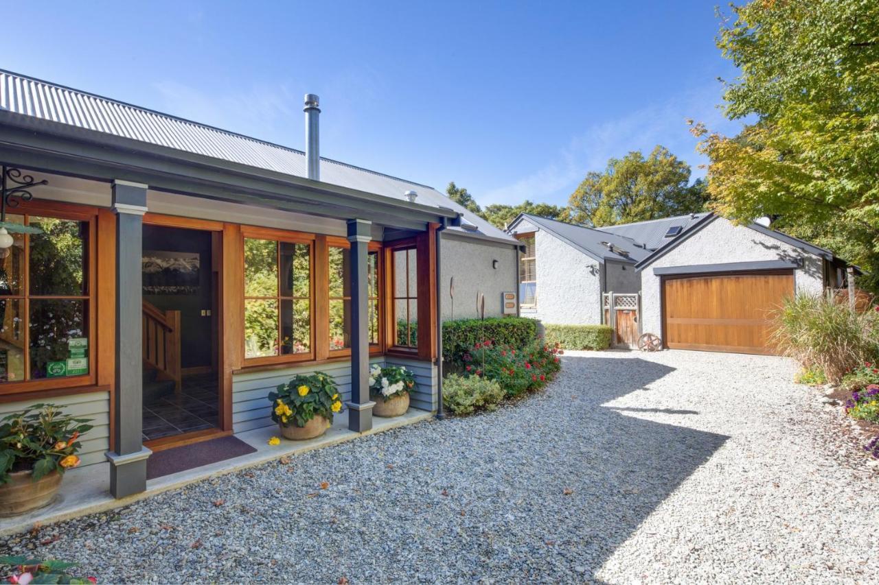 Arrowtown House Boutique Hotel Exterior photo
